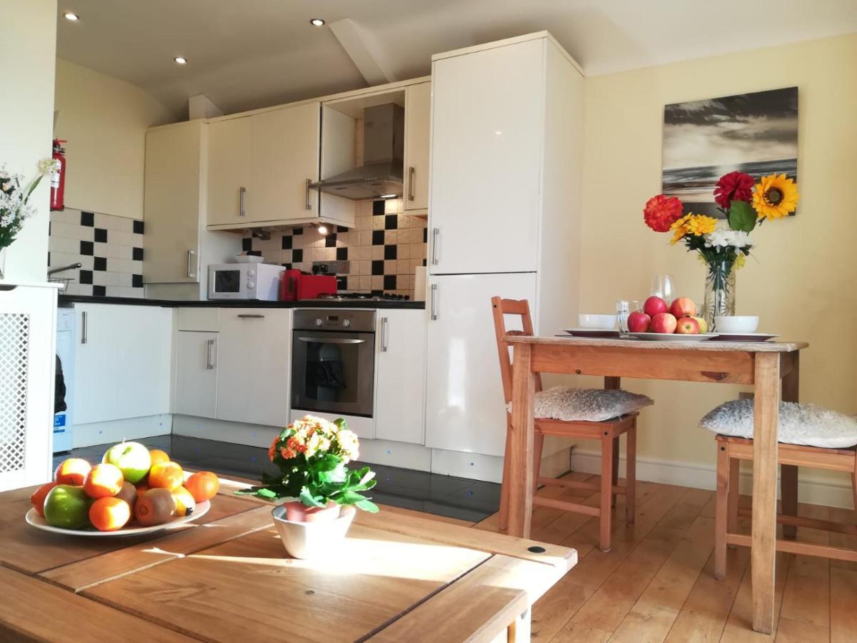 Bright, Modern 1 Bedroom Apartment, Uplands, สวอนซี ภายนอก รูปภาพ